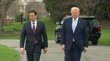 Дональд Трамп объявил о прекращении ударов по иранской энергетике на 5 дней. Эфир 23.03.2026 · 18:00